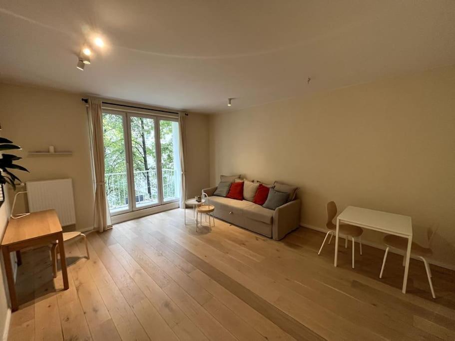 Cozy Studio Flat In Saska Kepa Warsaw Exterior photo